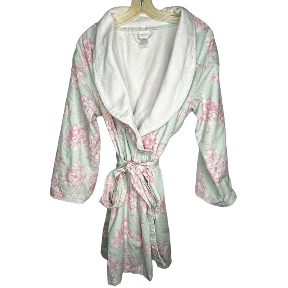 Covington Robe - Picture 1 of 6